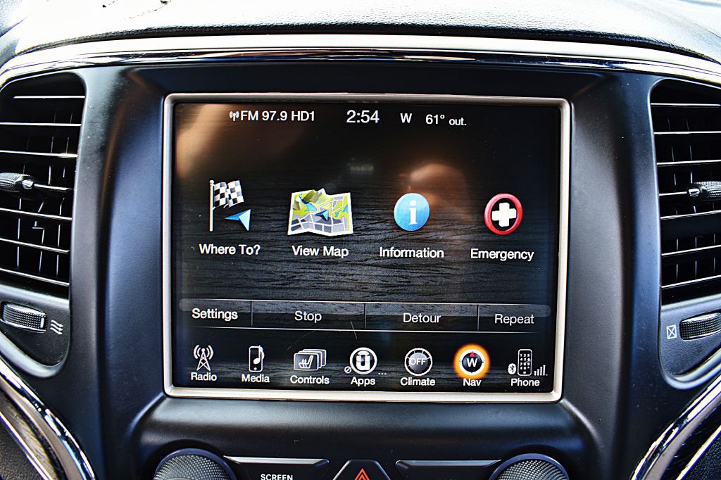 2016 Jeep Grand Cherokee Image 24