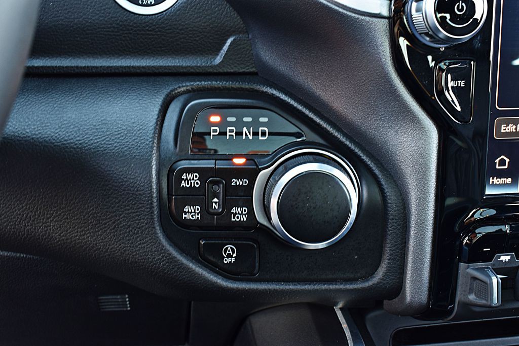 2023 RAM 1500 Image 40