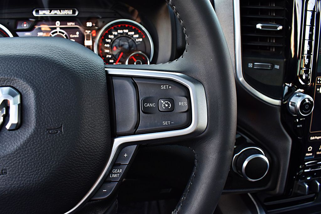 2023 RAM 1500 Image 44