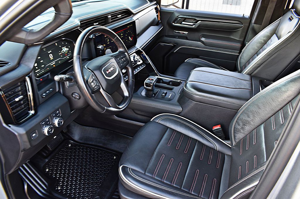 2024 GMC Sierra Image 17