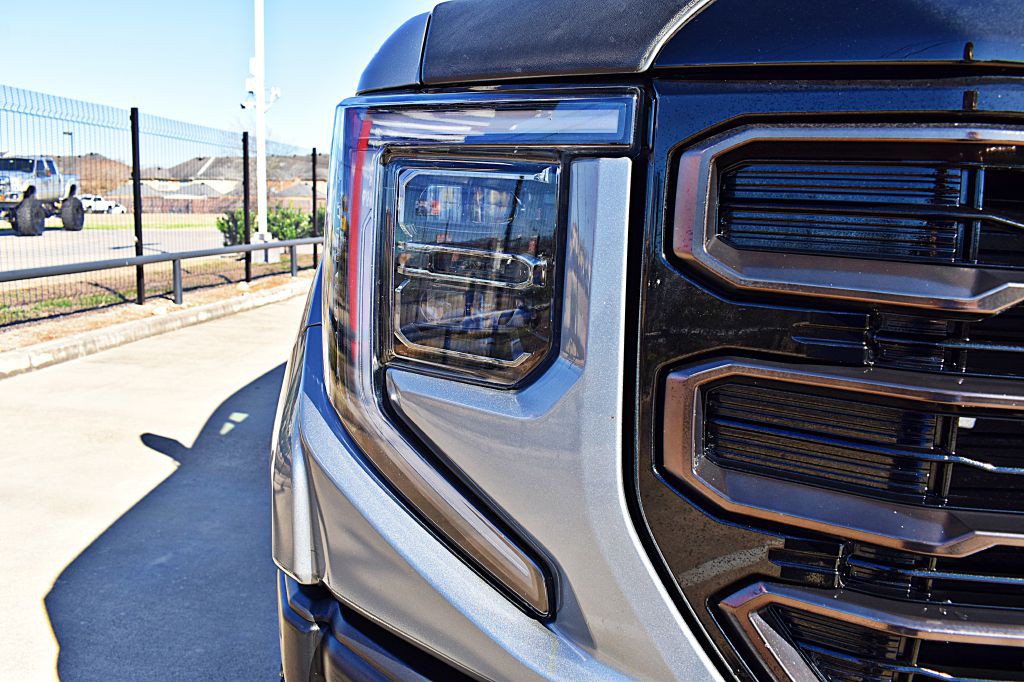 2024 GMC Sierra Image 48