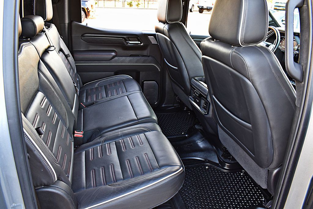 2024 GMC Sierra Image 24