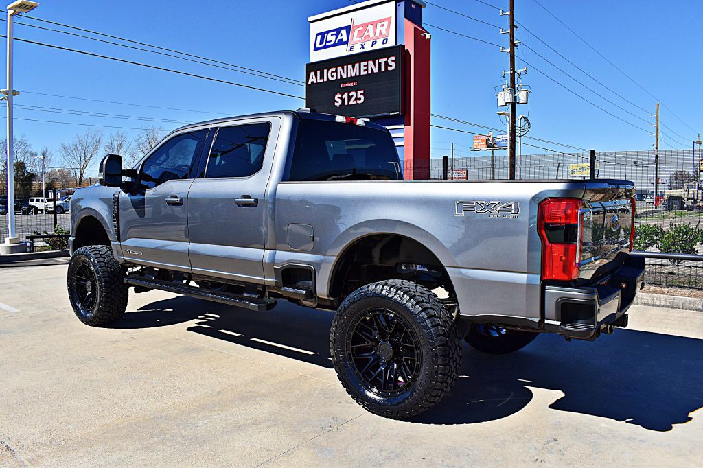 2025 Ford F-250 Image 10