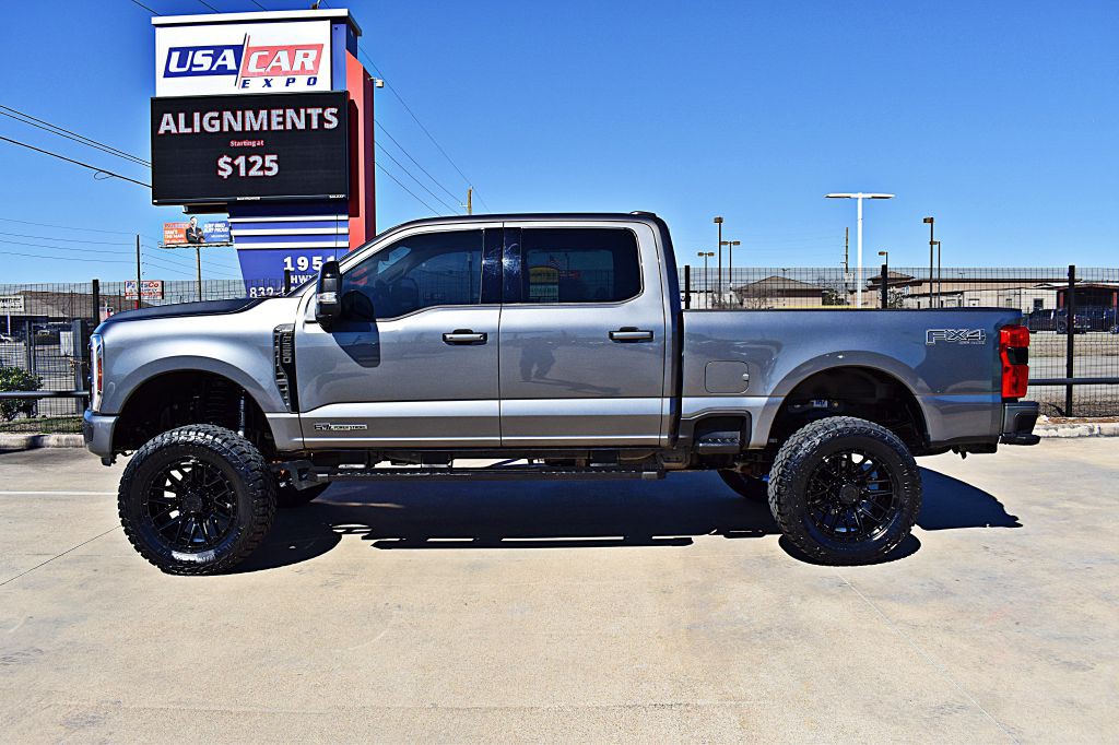 2025 Ford F-250 Image 11