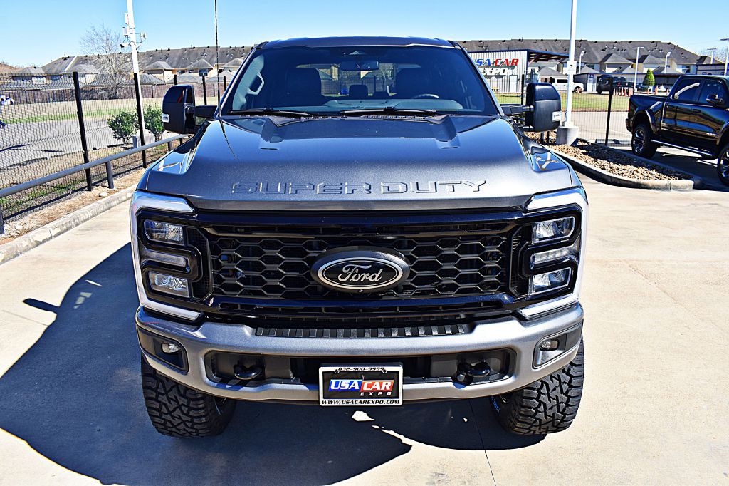 2025 Ford F-250 Image 14