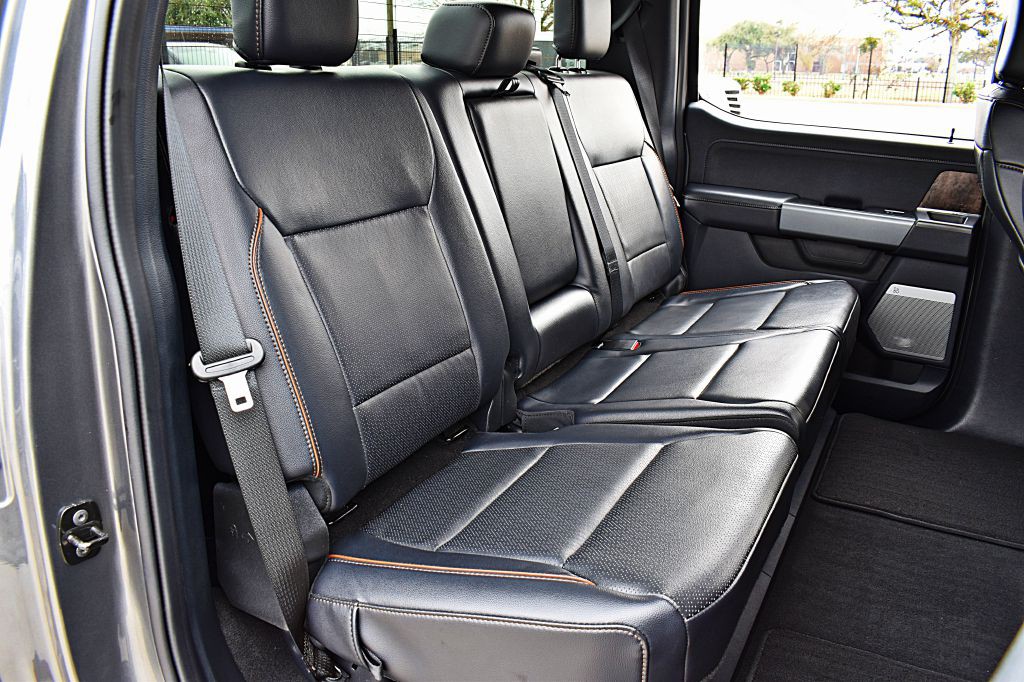 2025 Ford F-250 Image 24