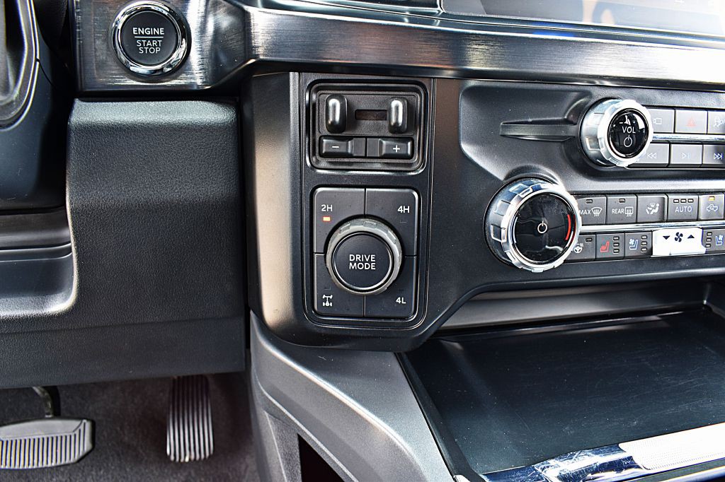 2025 Ford F-250 Image 36