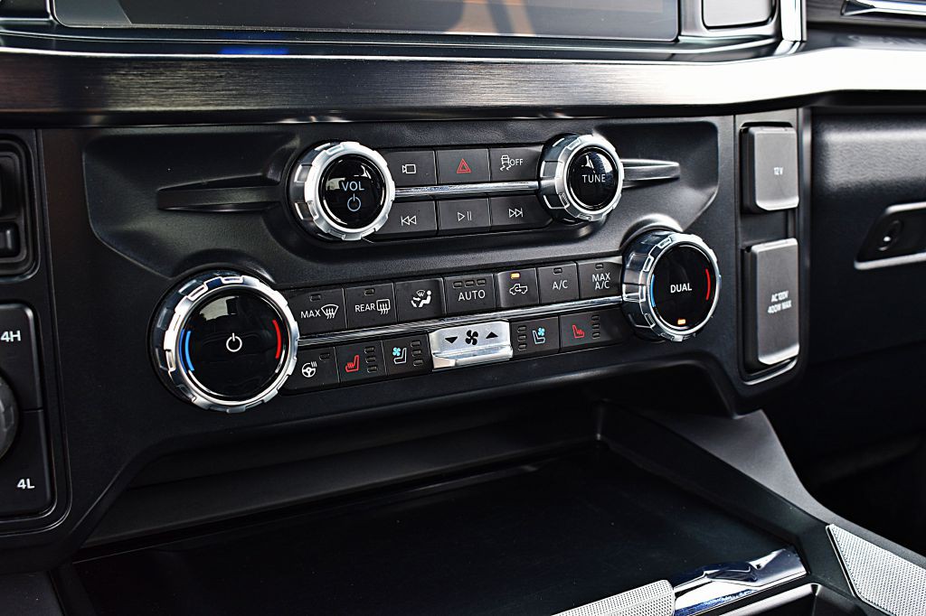 2025 Ford F-250 Image 37