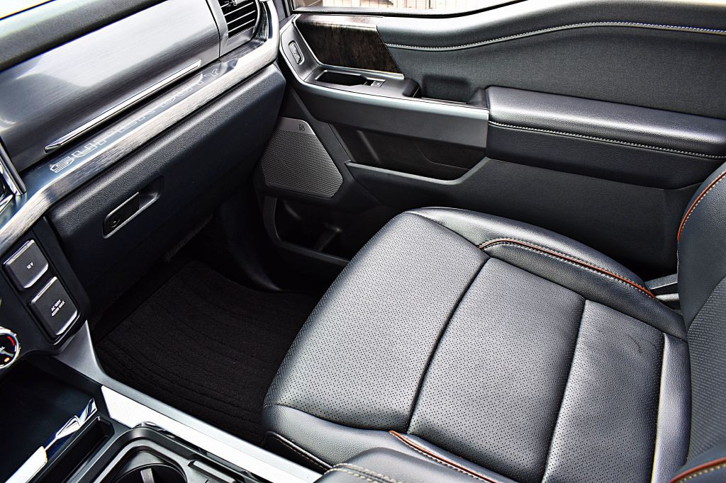 2025 Ford F-250 Image 39