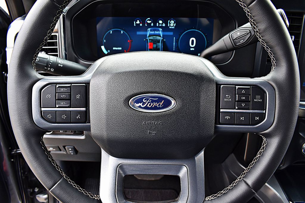 2025 Ford F-250 Image 41