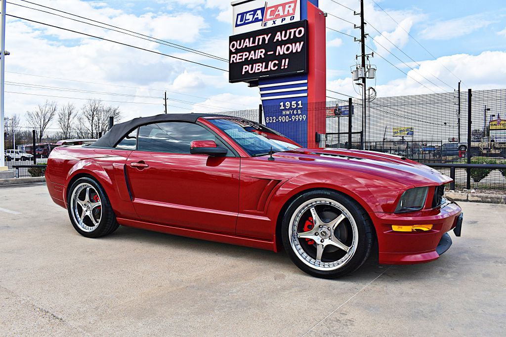 2008 Ford Mustang Image 4