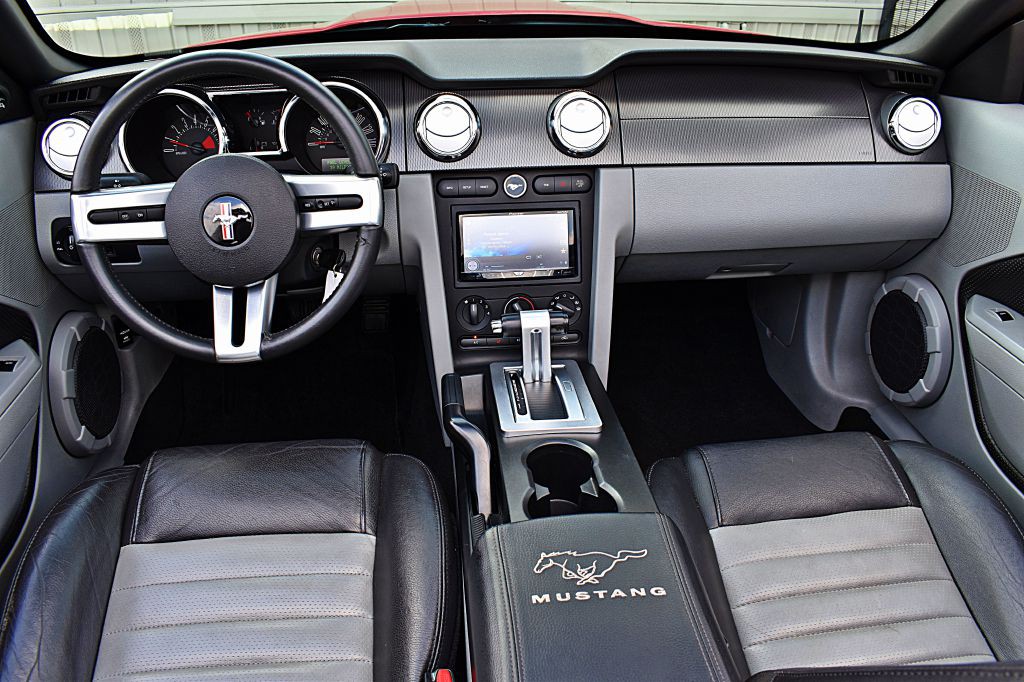 2008 Ford Mustang Image 22