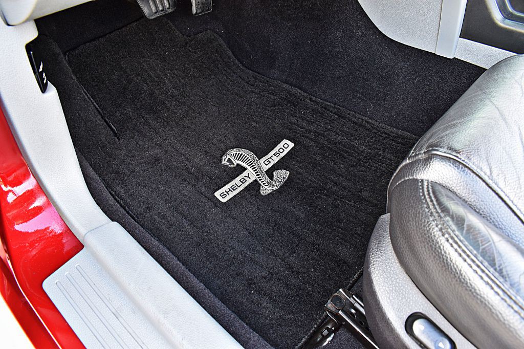 2008 Ford Mustang Image 38