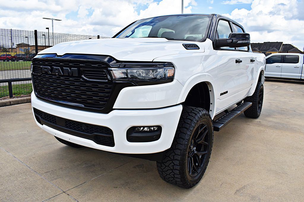 2025 RAM 1500 Image 15