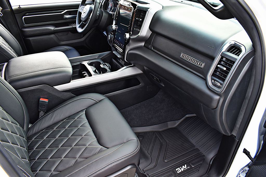 2025 RAM 1500 Image 21