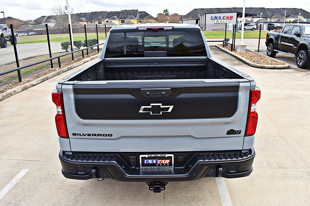2024 Chevrolet Silverado 1500 Image 7