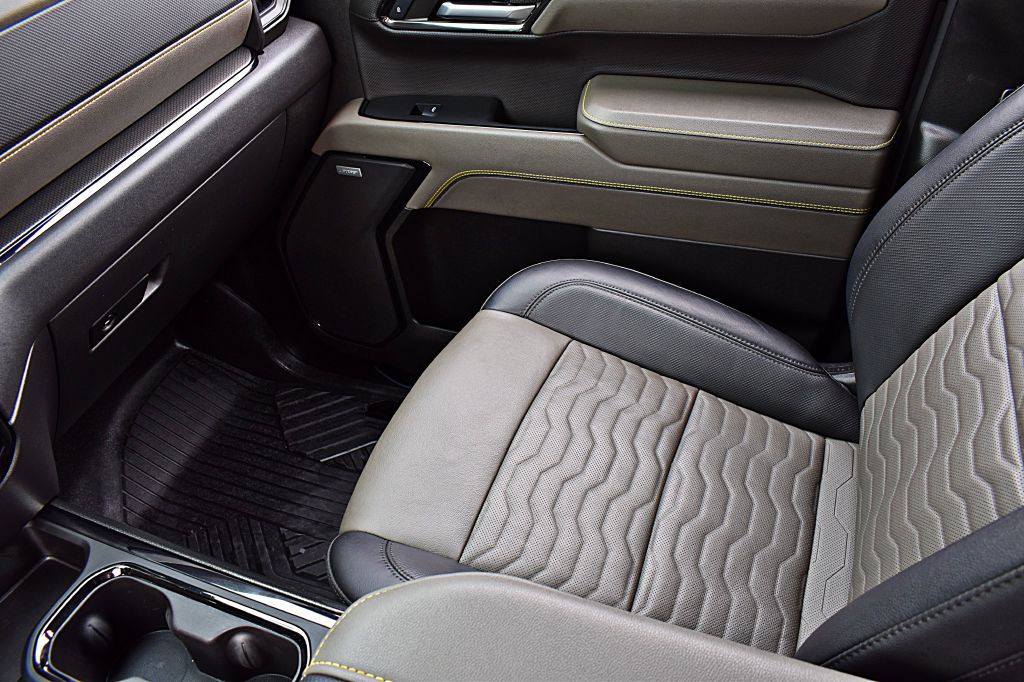 2024 Chevrolet Silverado 1500 Image 41