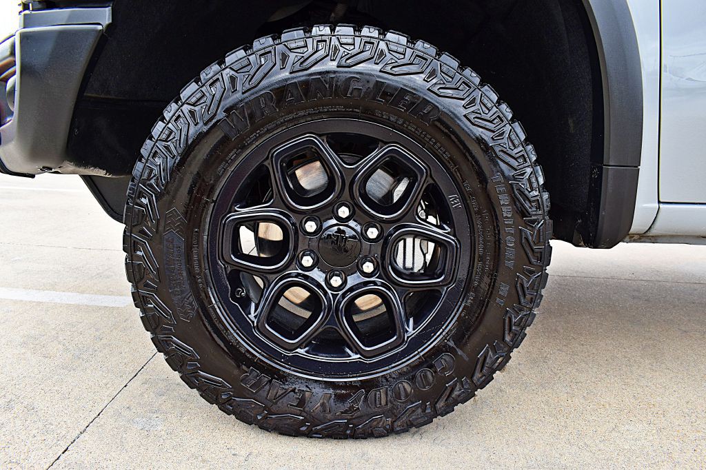 2024 Chevrolet Silverado 1500 Image 60