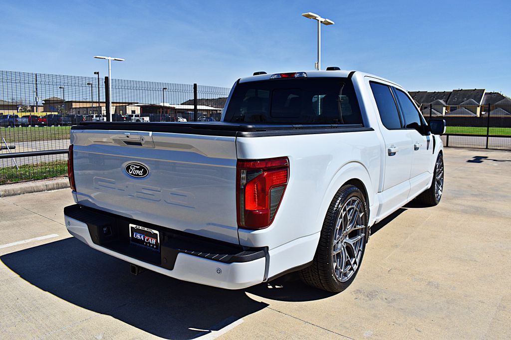 2025 Ford F-150 Image 8
