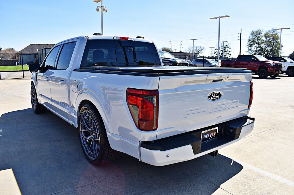 2025 Ford F-150 Image 9