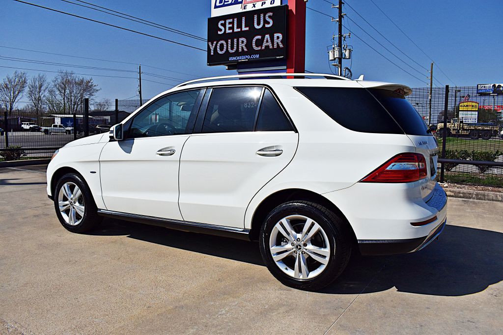 2012 Mercedes-Benz M-Class Image 9