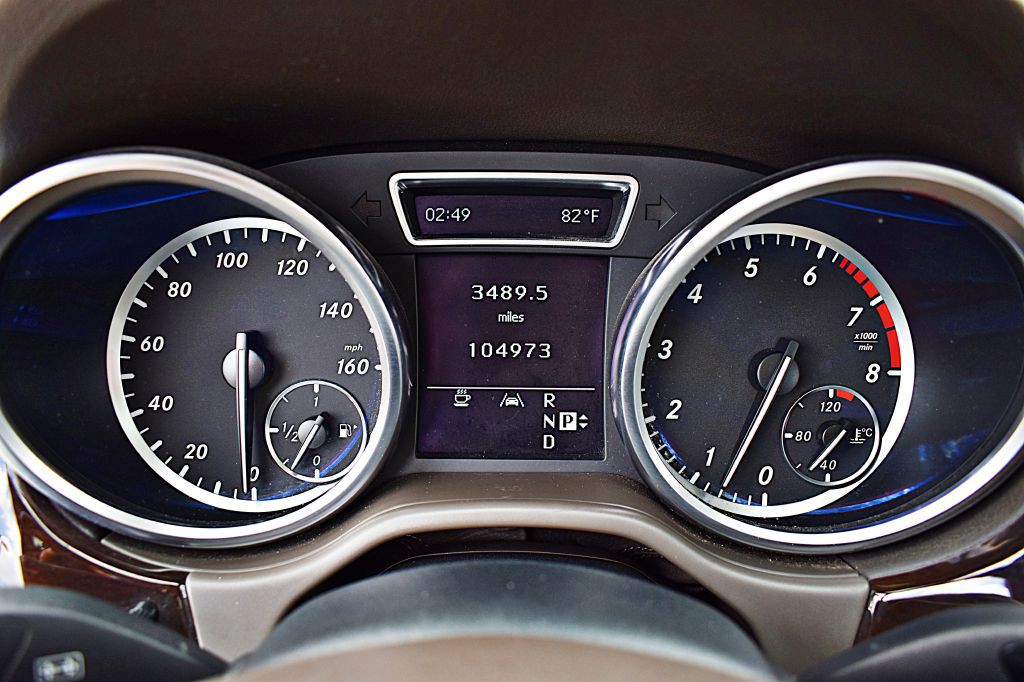 2012 Mercedes-Benz M-Class Image 37