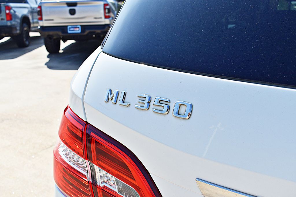 2012 Mercedes-Benz M-Class Image 47