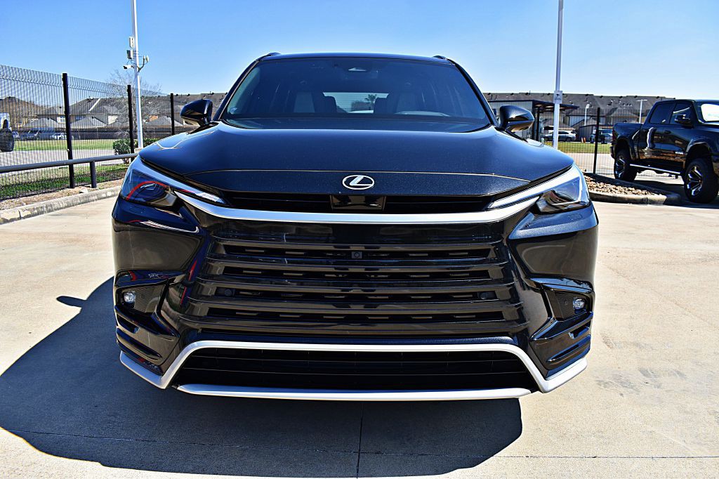 2024 Lexus TX Image 13