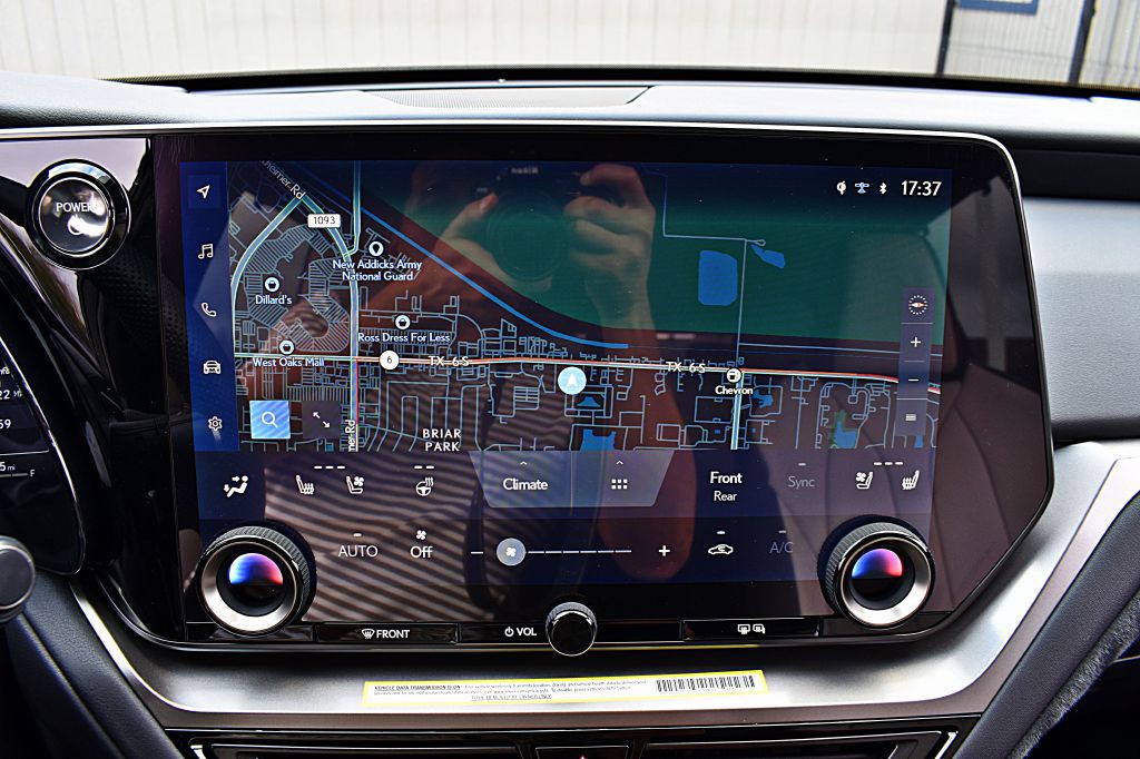 2024 Lexus TX Image 35