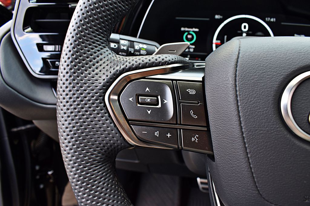 2024 Lexus TX Image 47