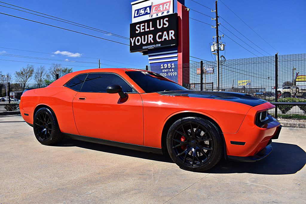 2008 Dodge Challenger Image 3