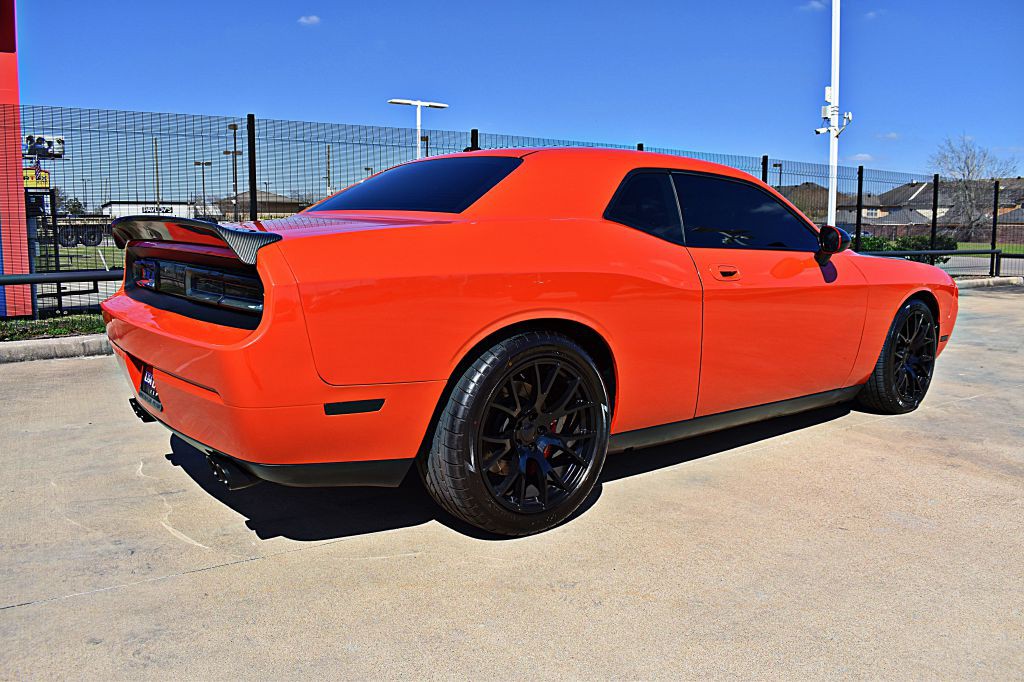 2008 Dodge Challenger Image 5