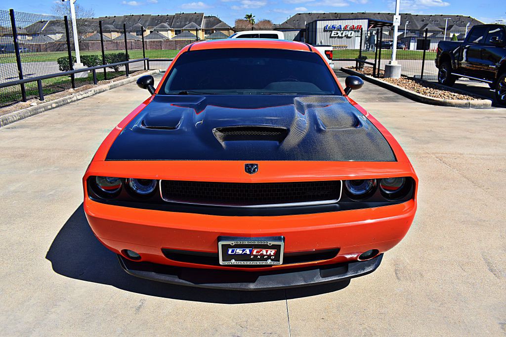 2008 Dodge Challenger Image 12