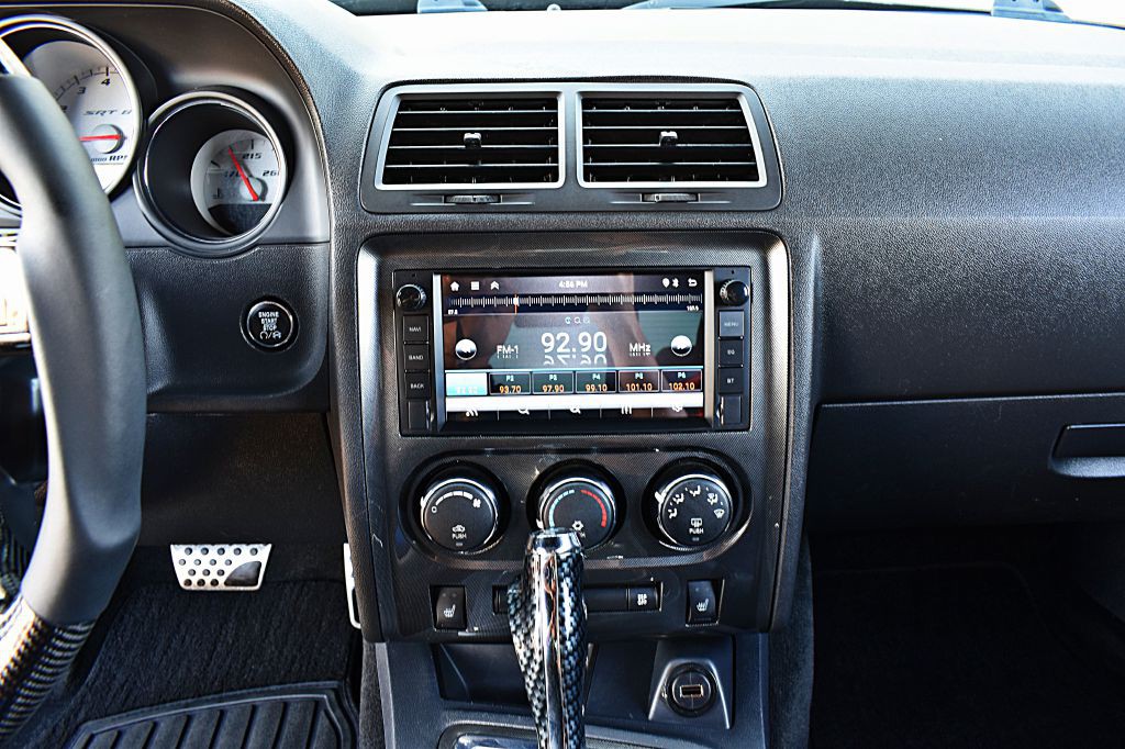 2008 Dodge Challenger Image 23