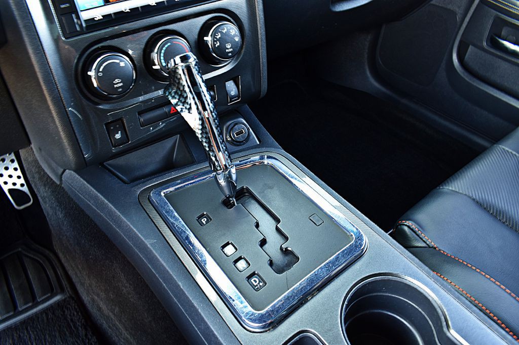 2008 Dodge Challenger Image 27