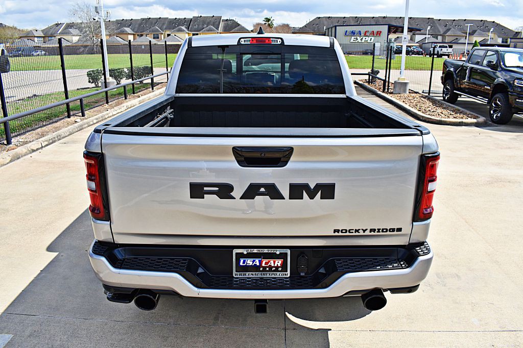 2025 RAM 1500 Image 7