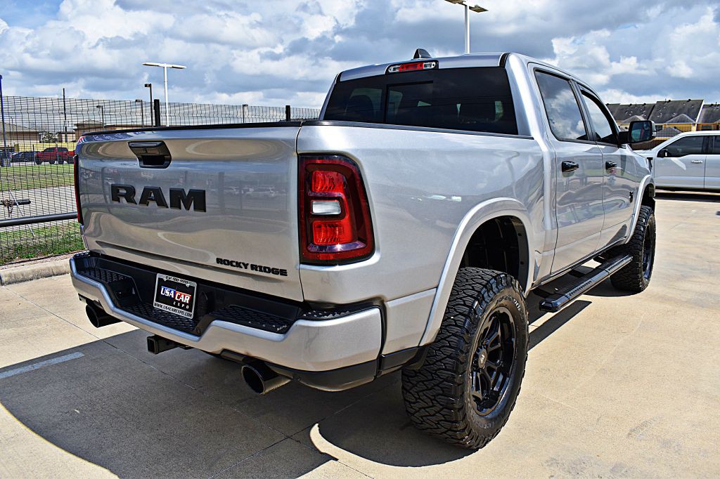2025 RAM 1500 Image 8