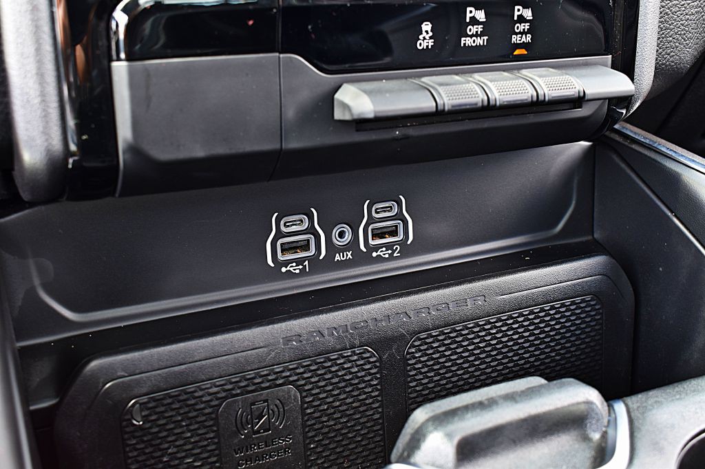 2025 RAM 1500 Image 38