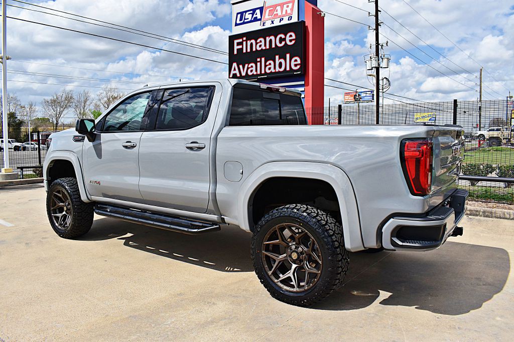 2024 GMC Sierra Image 10