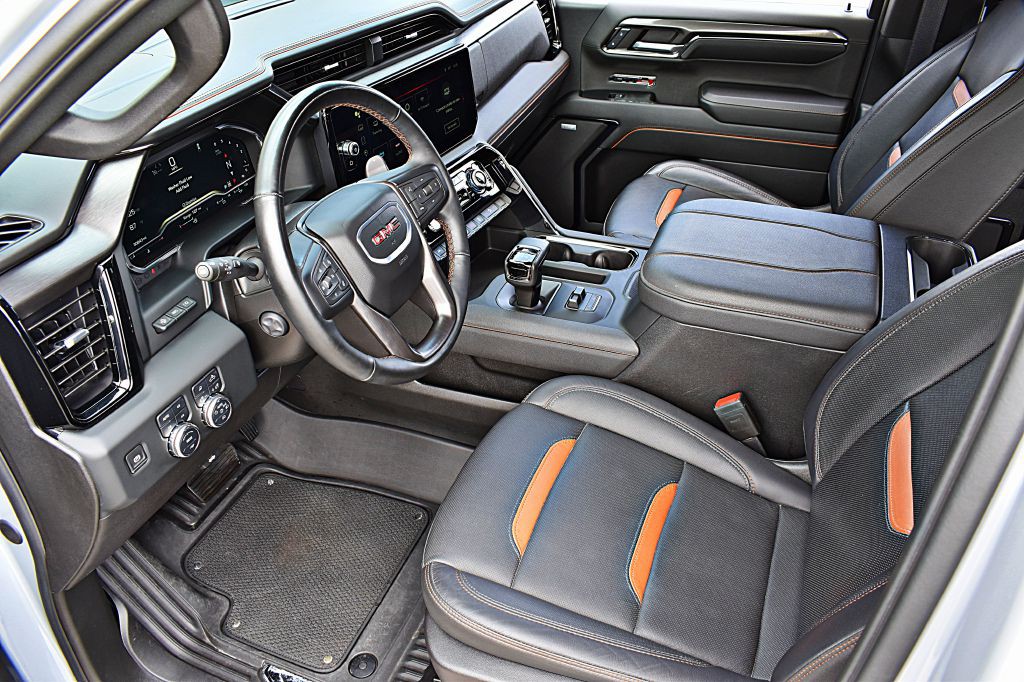 2024 GMC Sierra Image 17