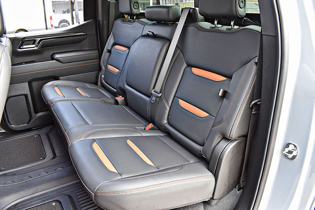 2024 GMC Sierra Image 20