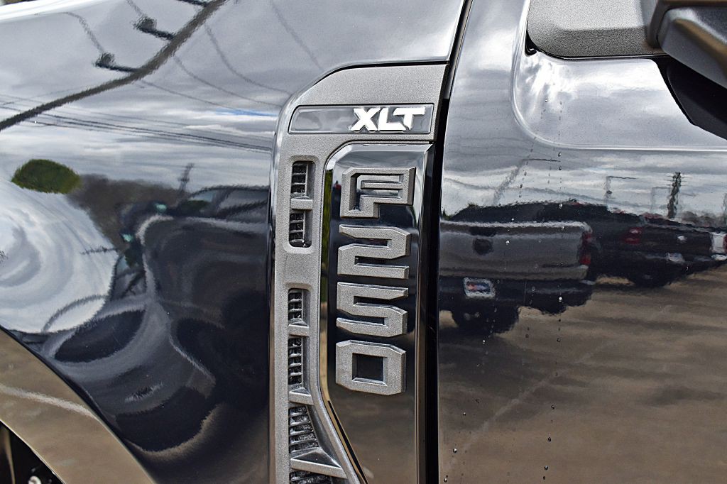 2024 Ford F-250 Image 55