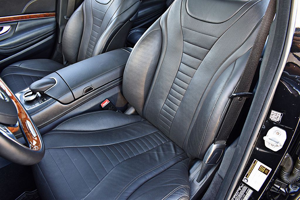 2014 Mercedes-Benz S-Class Image 17