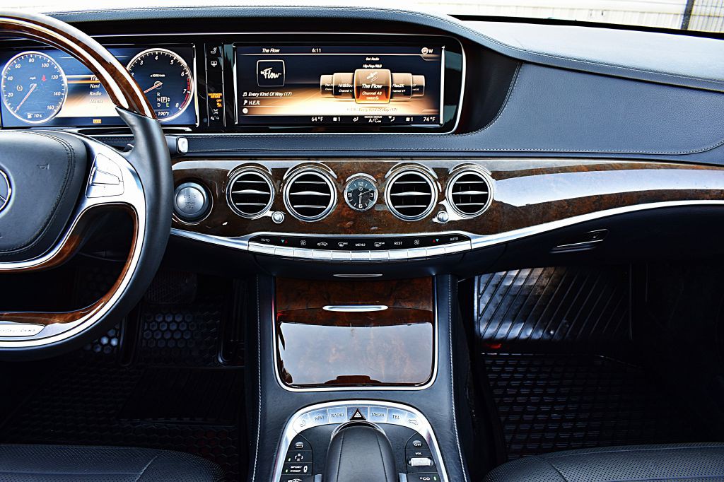 2014 Mercedes-Benz S-Class Image 29
