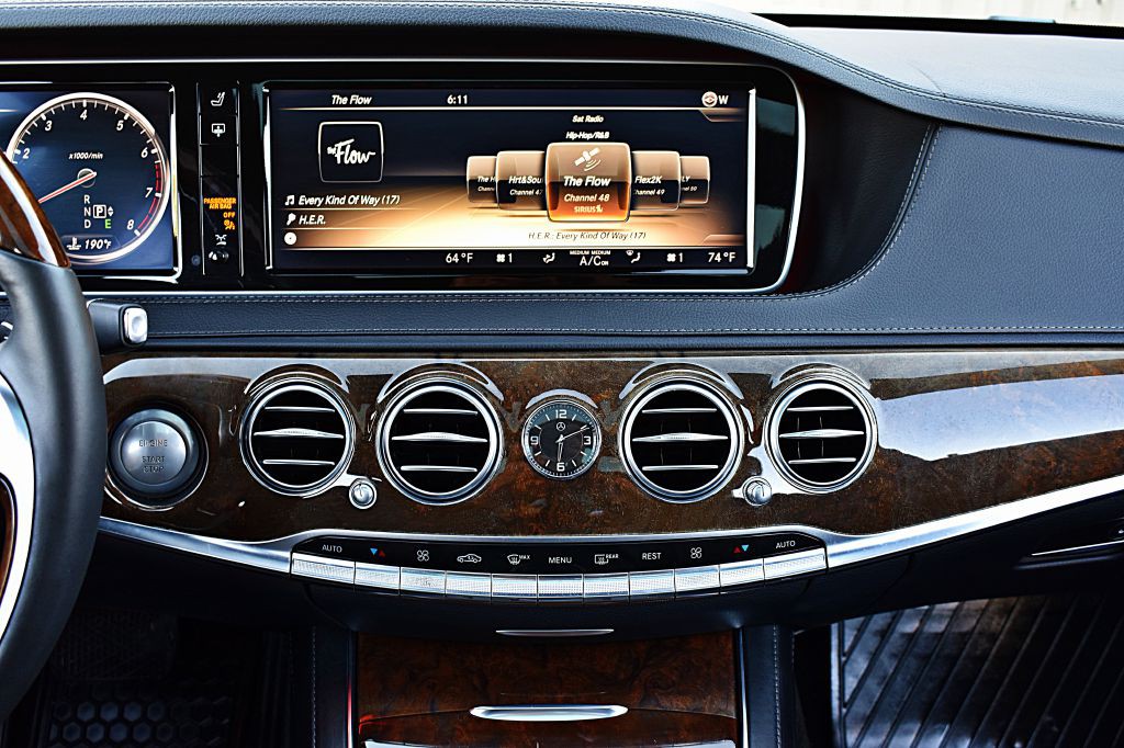 2014 Mercedes-Benz S-Class Image 31