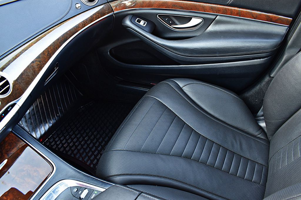 2014 Mercedes-Benz S-Class Image 44