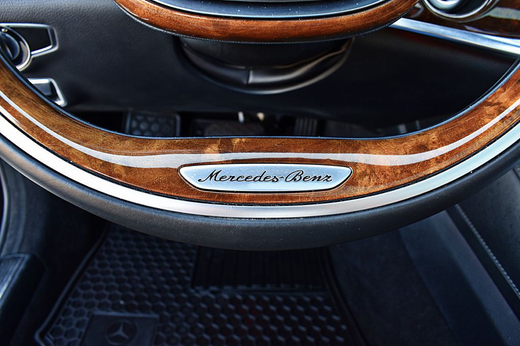 2014 Mercedes-Benz S-Class Image 46