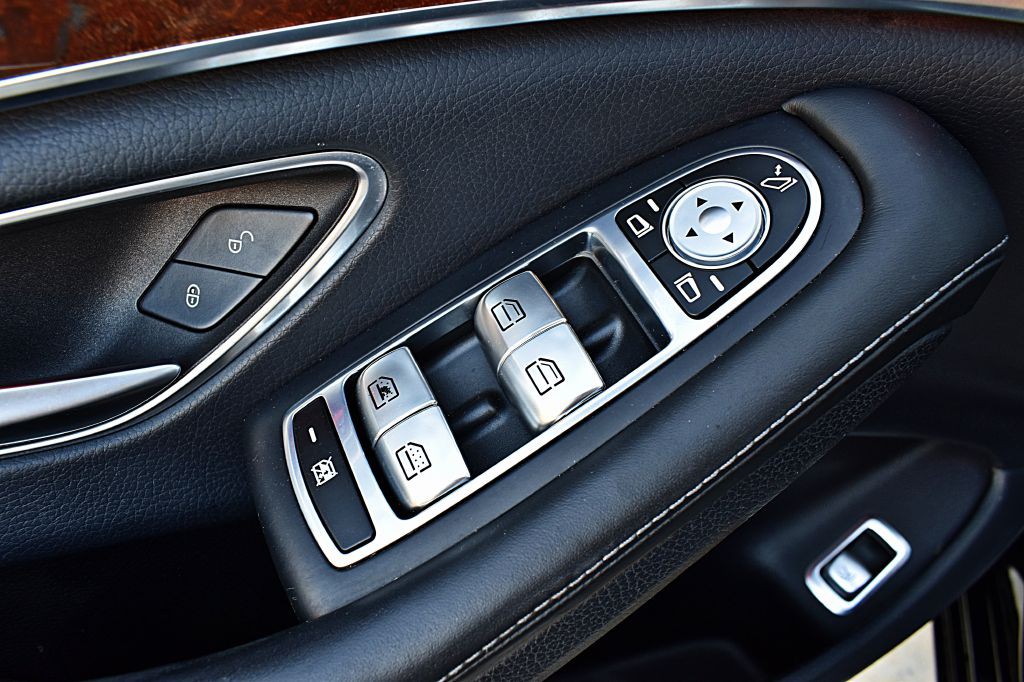 2014 Mercedes-Benz S-Class Image 51