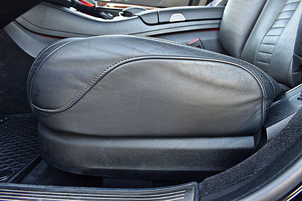 2014 Mercedes-Benz S-Class Image 52