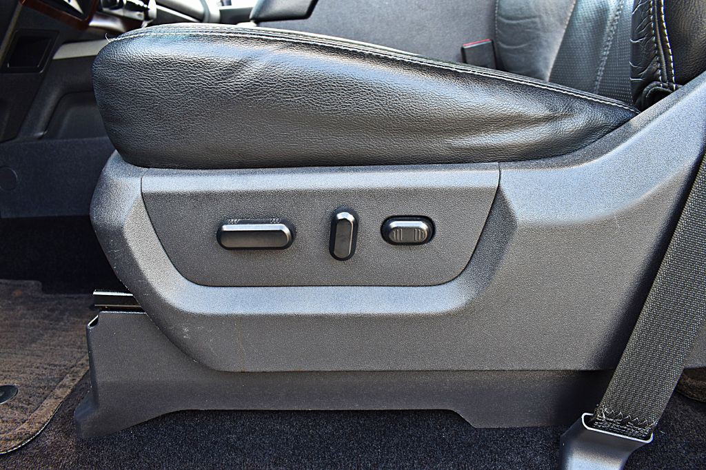 2014 Ford F-350 Image 43